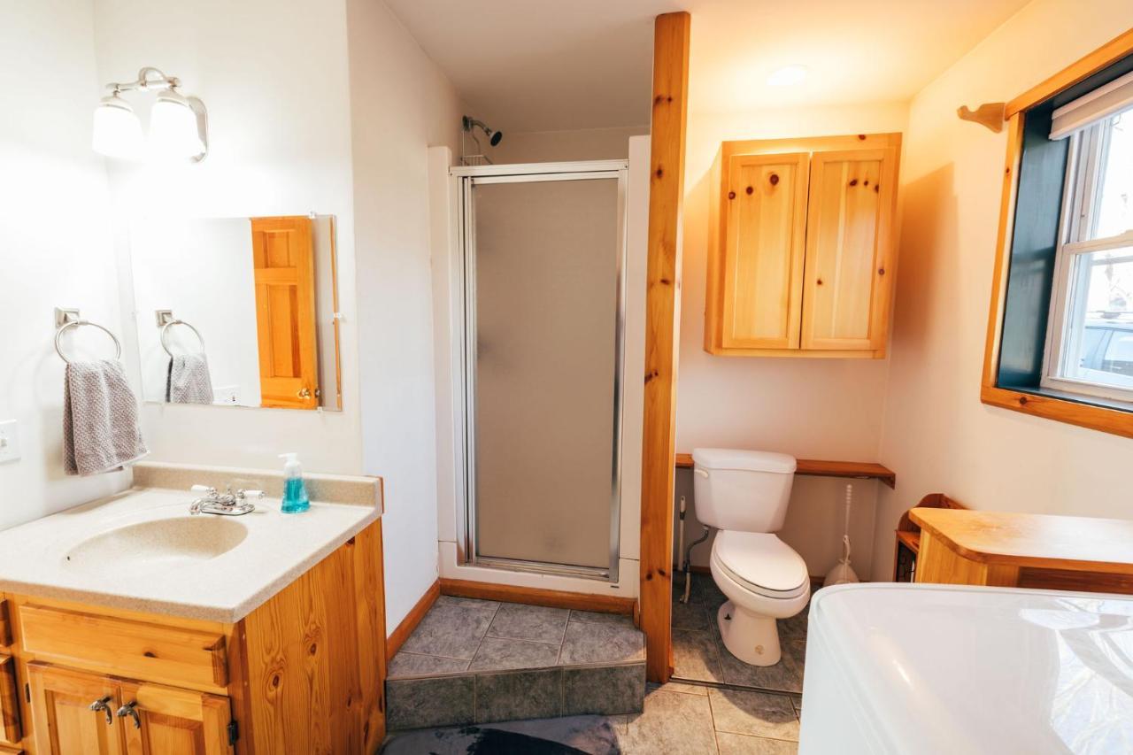 Ski Chalet W-Hot Tub, Only 3 Min To Sunday River Ski Lifts! Bethel Exterior foto